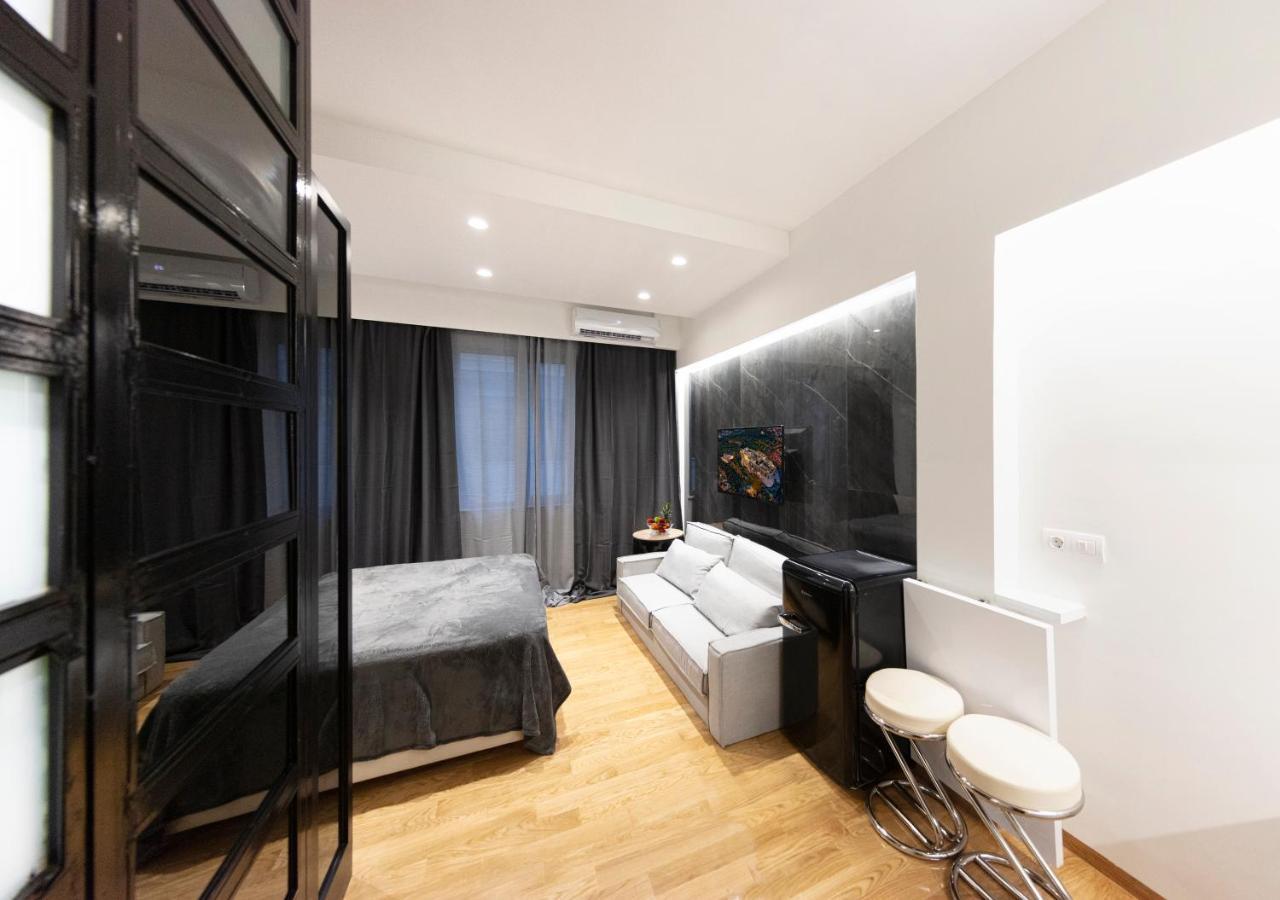 The Monastiraki Metro Lux Suite! Атина Екстериор снимка